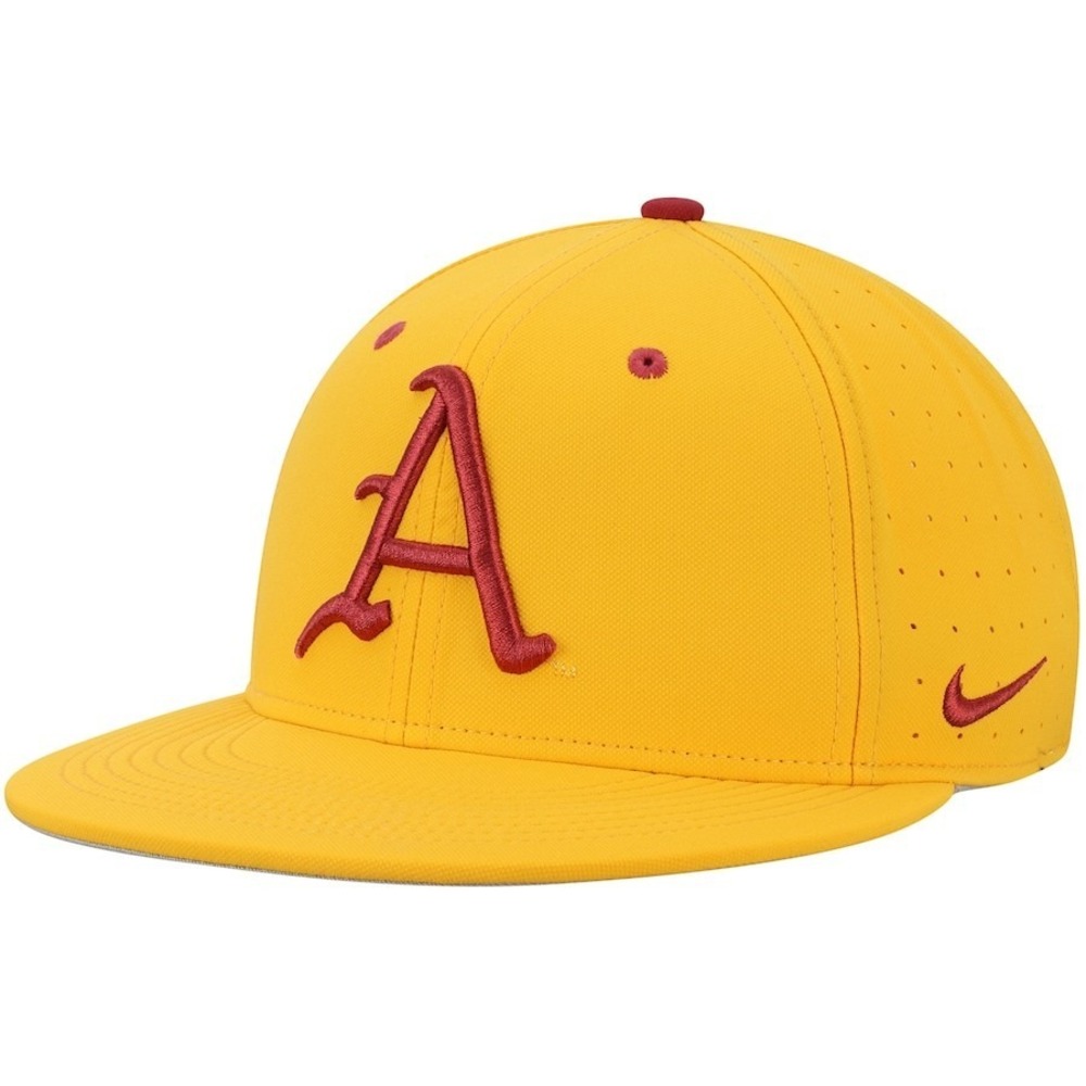 Nike Arkansas Razorbacks Aero True Fitted Baseball Hat - Gold - 7 3/4